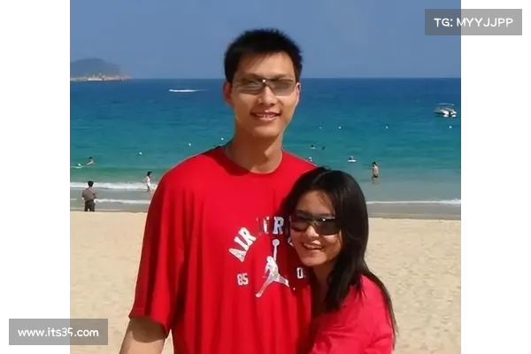 易建联身材消瘦!名模婚变悬念揭晓! 易建联身材消瘦!名模婚变悬念揭晓!